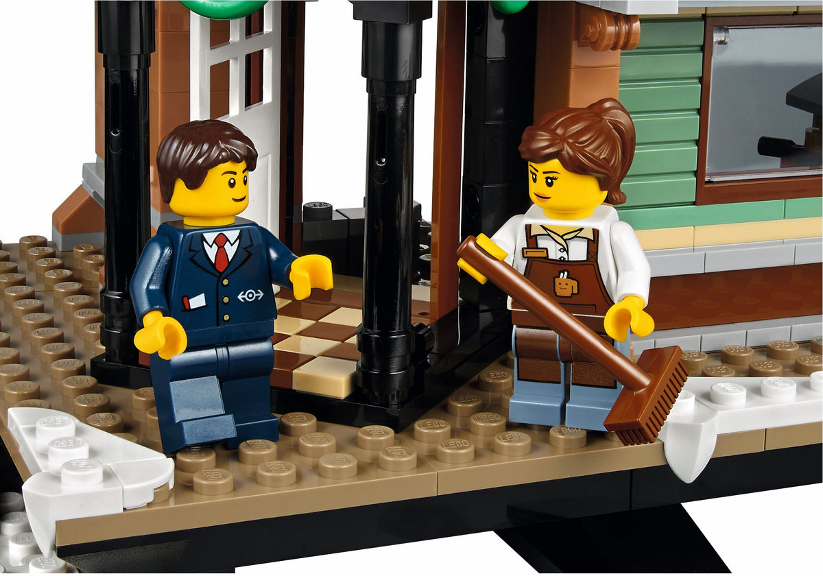 LEGO Creator EXPERT 10259 Winterlicher Bahnhof