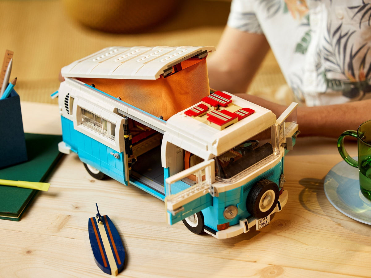 LEGO Icons 10279 Volkswagen T2 Campingbus