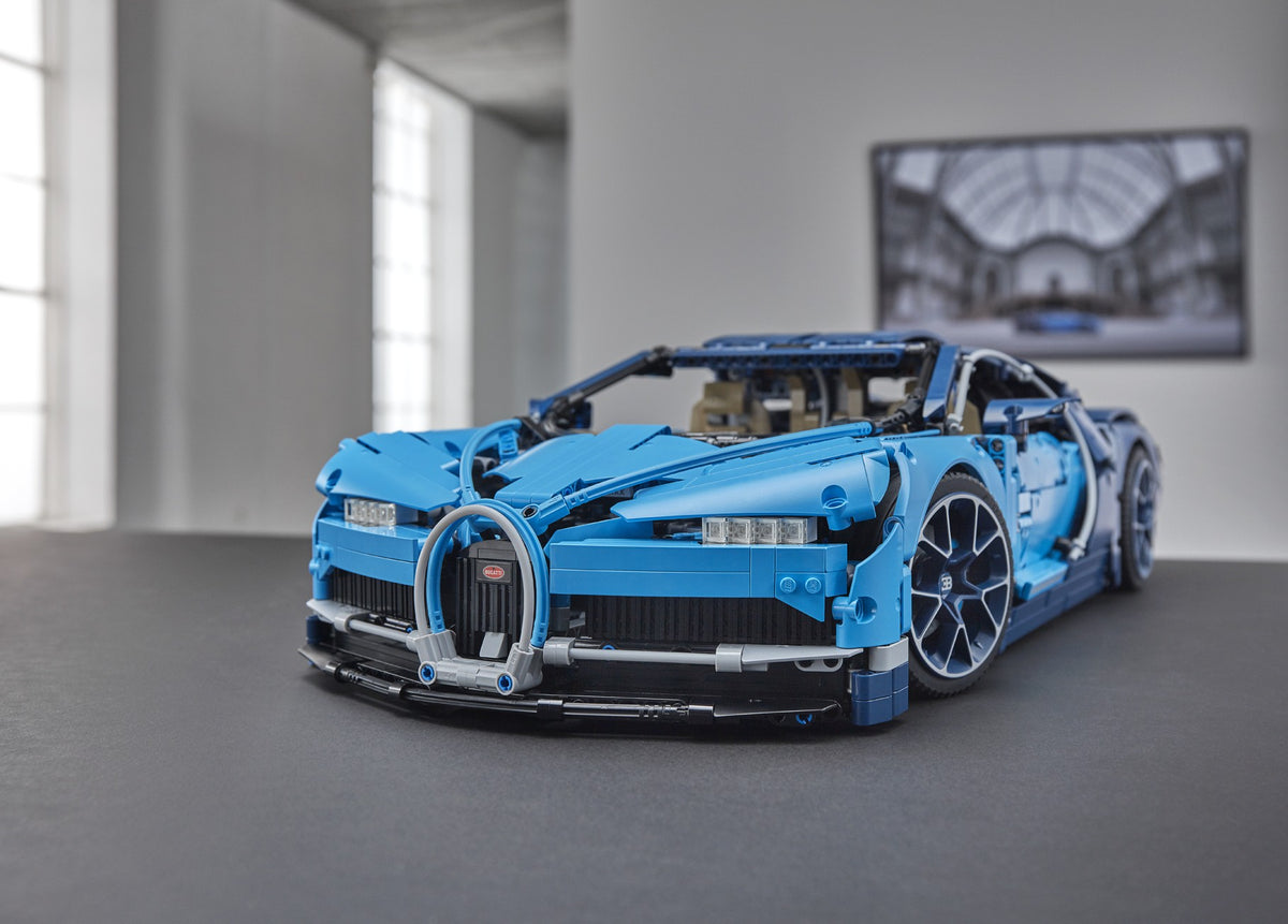 LEGO Technic 42083 Bugatti Chiron