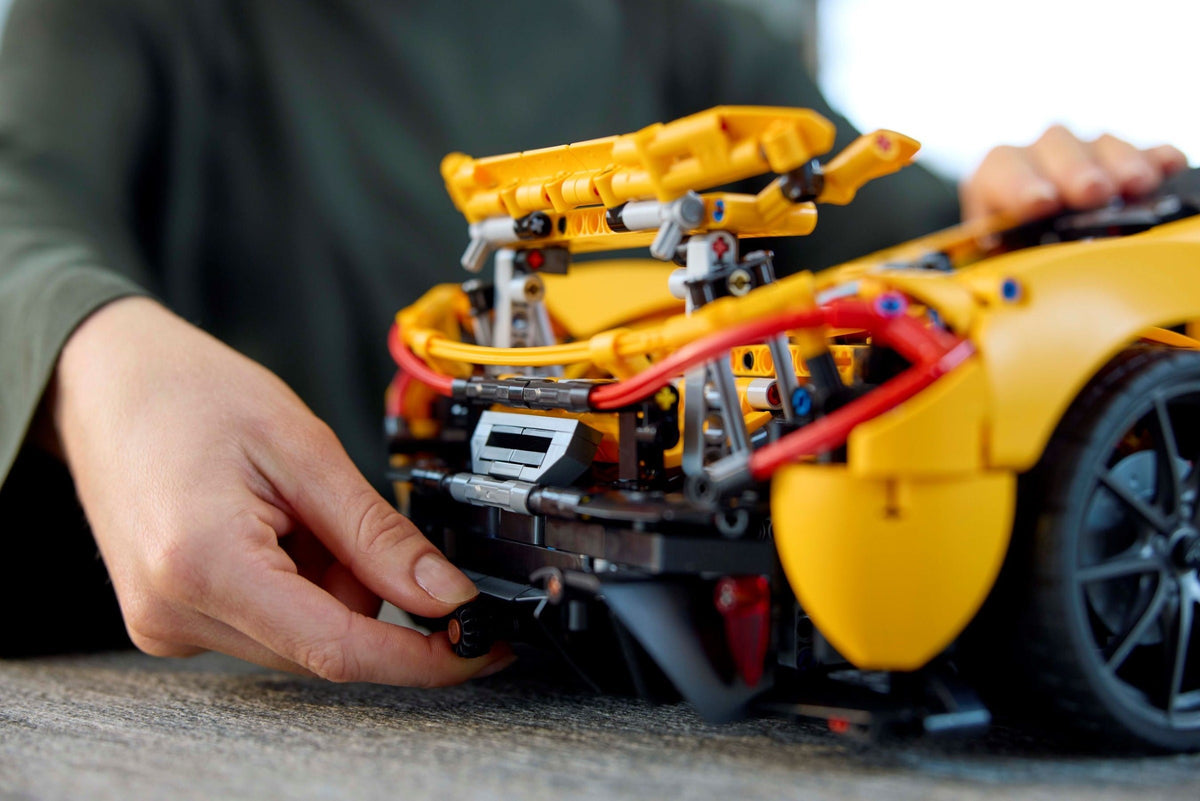 LEGO Technic 42172 McLaren P1