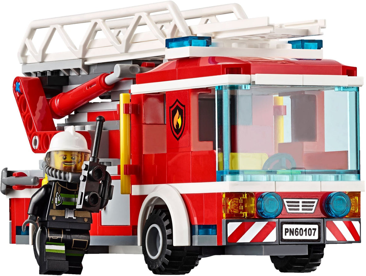 LEGO City 60107 Feuerwehrfahrzeug mit fahrbarer Leiter