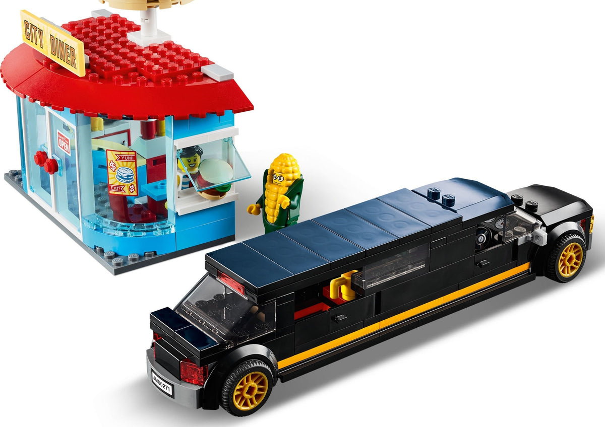 LEGO City 60271 Stadtplatz