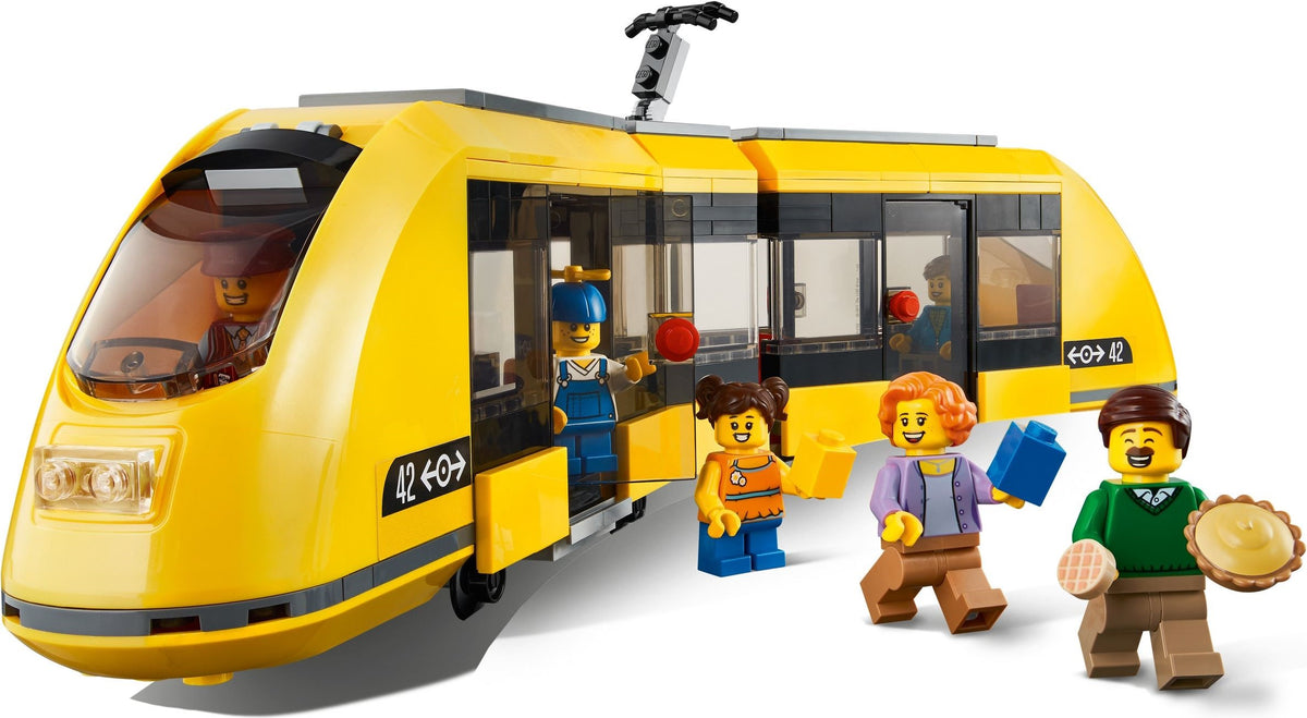 LEGO City 60271 Stadtplatz