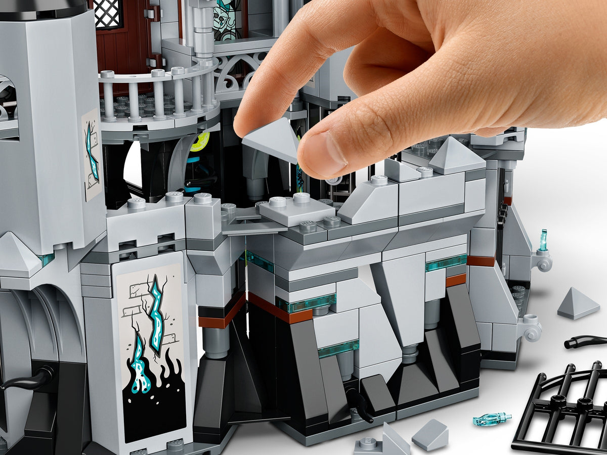 LEGO Hidden Side 70437 Geheimnisvolle Burg