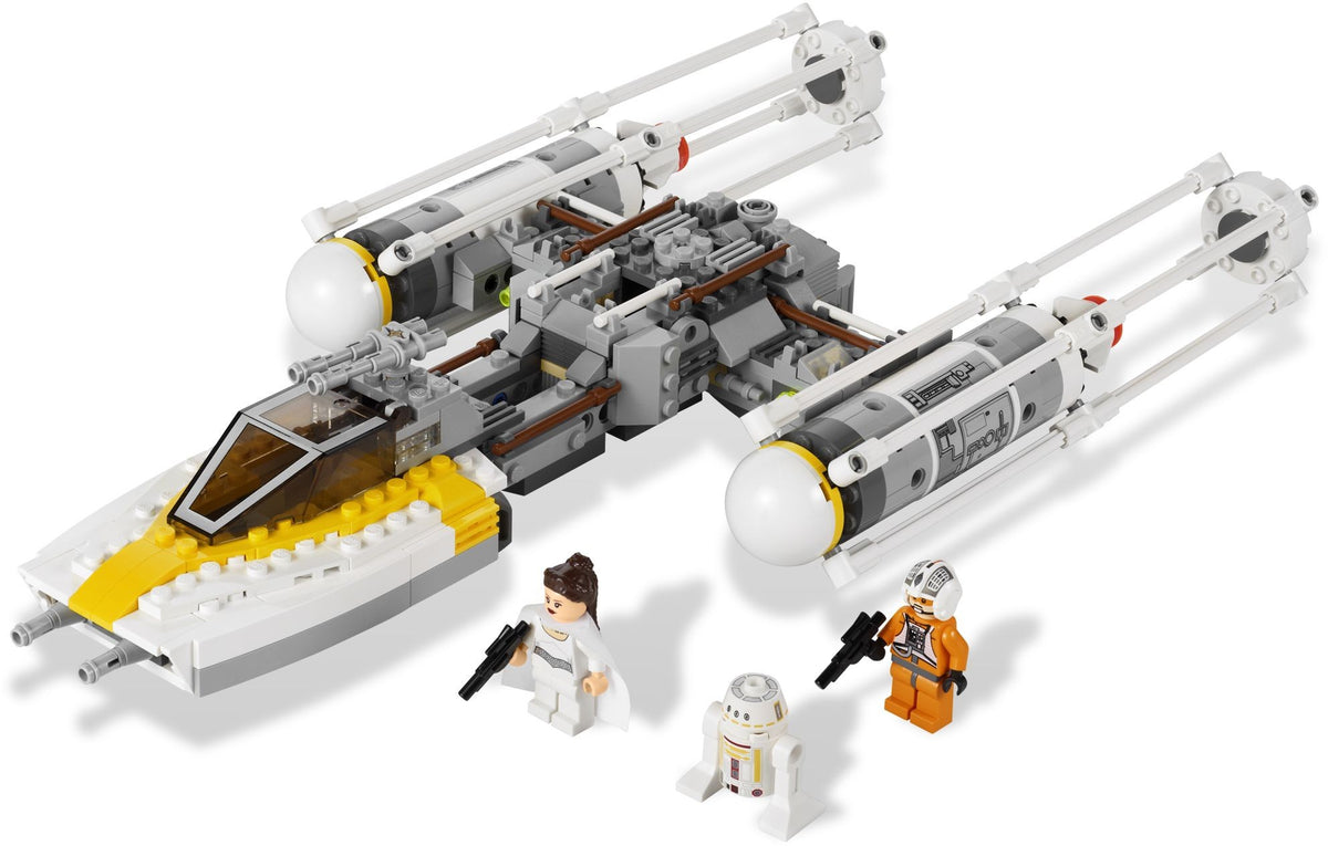 LEGO Star Wars 9495 Gold Leader&#39;s Y-wing Starfighter