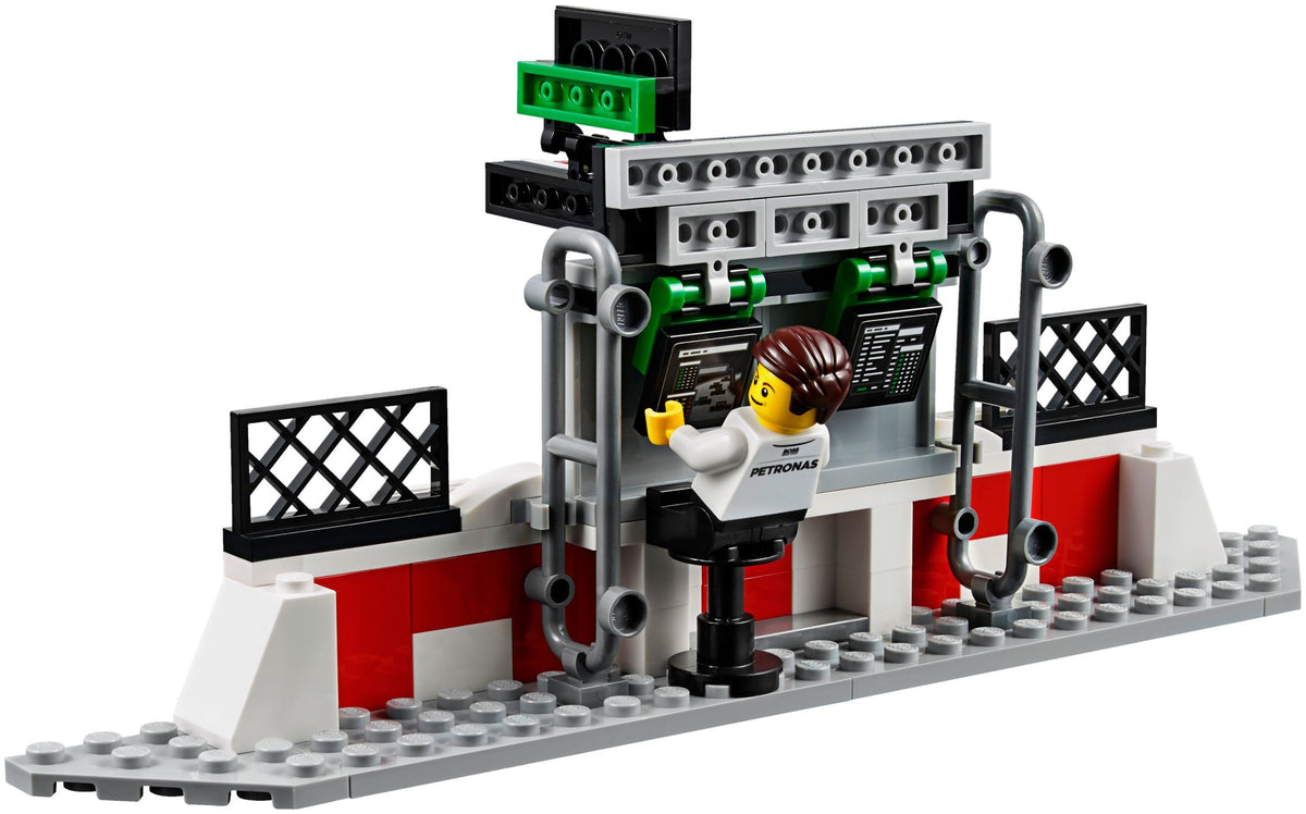 LEGO Speed Champions 75883 MERCEDES AMG PETRONAS Formula One Team